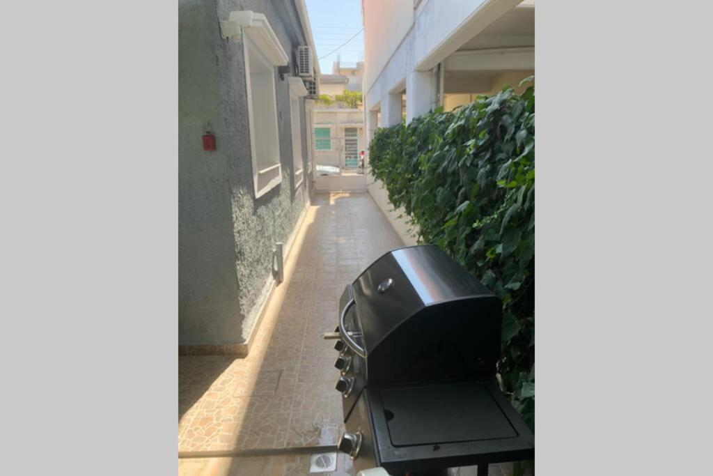 Ανακαινισμενη Μονοκατοικια 125 Τμ Στο Κεντρο Με Κηπο Villa Mesolóngion Eksteriør billede